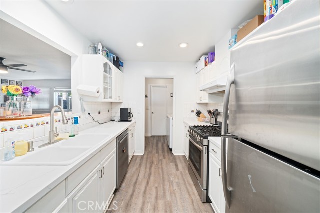 Detail Gallery Image 9 of 30 For 1410 Avenida Del, Corona,  CA 92882 - 3 Beds | 2 Baths