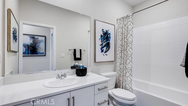 Detail Gallery Image 10 of 18 For 65244 Avenida De Paz, Desert Hot Springs,  CA 92240 - 4 Beds | 3 Baths