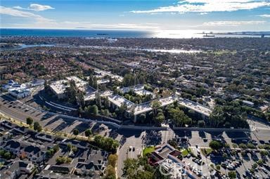 Detail Gallery Image 1 of 18 For 564 N Bellflower Bld #218,  Long Beach,  CA 90814 - 1 Beds | 1 Baths