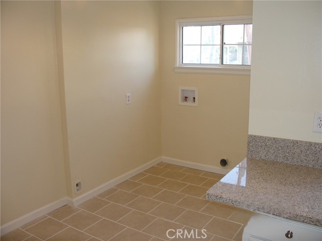 316 W Cleveland Avenue, Montebello CA: https://media.crmls.org/medias/521cbc93-15ed-41fb-8e8b-b5d8cb71461d.jpg