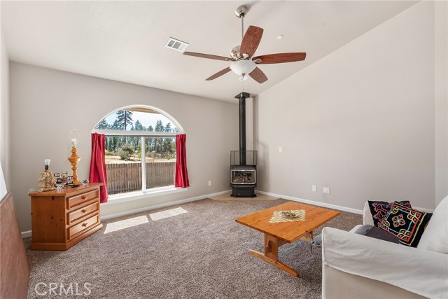 Detail Gallery Image 16 of 37 For 1720 Timber Walk Way, Paradise,  CA 95969 - 2 Beds | 2 Baths