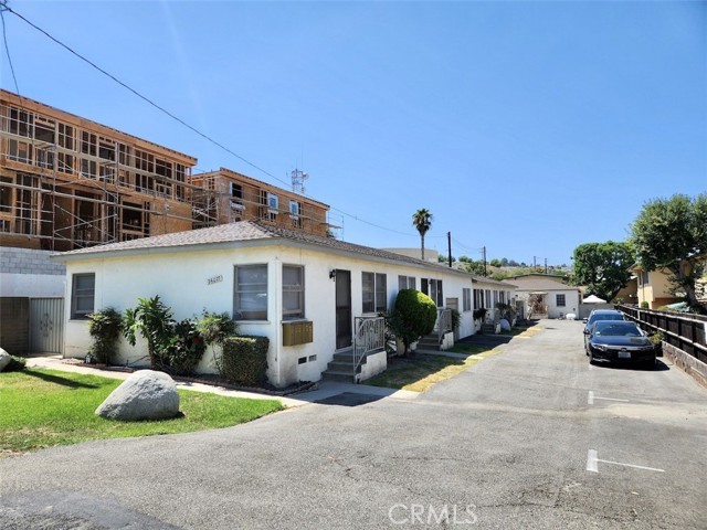 26027 Narbonne AVE Unit: B