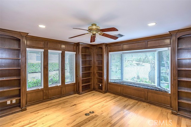 Bedroom used as library