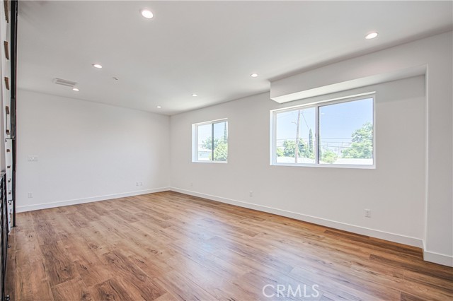  Income Home for Sale in North Hollywood, California
