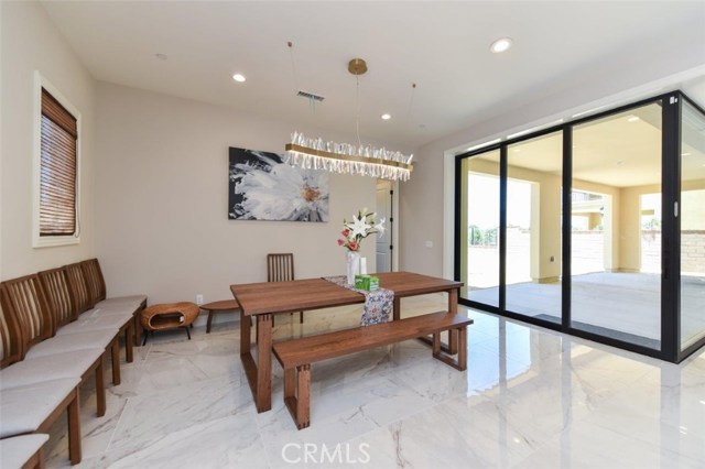 Detail Gallery Image 14 of 43 For 222 Clear Falls, Irvine,  CA 92602 - 5 Beds | 5/1 Baths