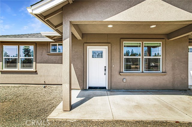 Detail Gallery Image 2 of 36 For 5559 Angel Dr, Paradise,  CA 95969 - 2 Beds | 2 Baths
