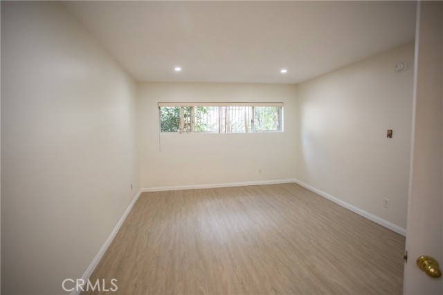 Detail Gallery Image 42 of 52 For 15248 Dickens St #105,  Sherman Oaks,  CA 91403 - 2 Beds | 2 Baths