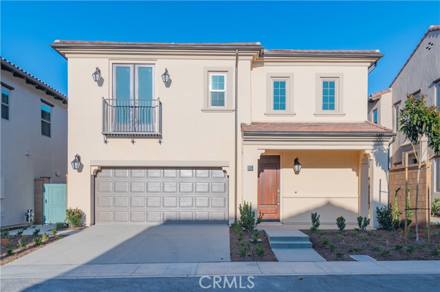 Detail Gallery Image 2 of 23 For 102 Escala, Irvine,  CA 92618 - 4 Beds | 2/1 Baths