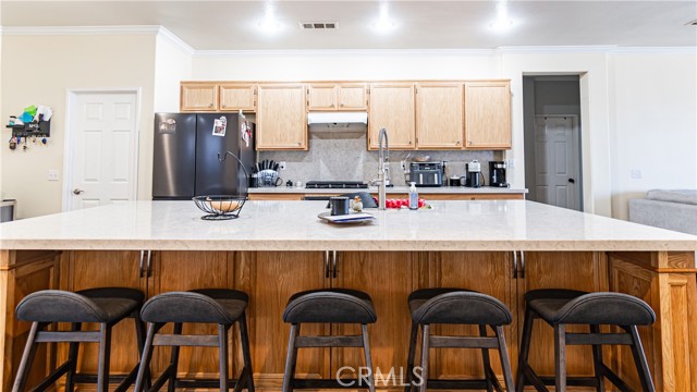 12936 Tehachapi Street, Hesperia CA: https://media.crmls.org/medias/5222c9d3-c070-4405-9ae6-448bb7d4b35f.jpg