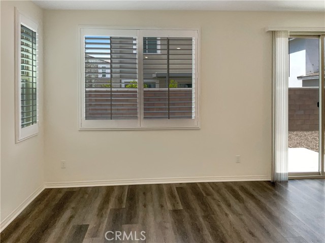 Detail Gallery Image 7 of 18 For 16523 Monteviejo St, Fontana,  CA 92336 - 3 Beds | 2/1 Baths