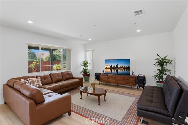 Detail Gallery Image 13 of 50 For 29259 Alamitos, Menifee,  CA 92585 - 4 Beds | 3 Baths