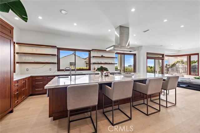 2907 Cliff Drive, Newport Beach CA: https://media.crmls.org/medias/5224d221-a4a7-45be-bdf3-966c8eb88632.jpg