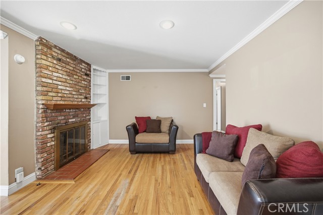 Detail Gallery Image 4 of 26 For 11472 Presidio Way, Garden Grove,  CA 92840 - 3 Beds | 2 Baths