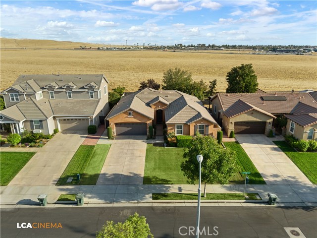 Detail Gallery Image 8 of 32 For 10607 Topiary Dr, Bakersfield,  CA 93306 - 4 Beds | 2 Baths