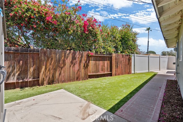 19853 Drasin Drive, Canyon Country CA: https://media.crmls.org/medias/5227099a-f943-4f8e-be3b-b6e488cb8f71.jpg