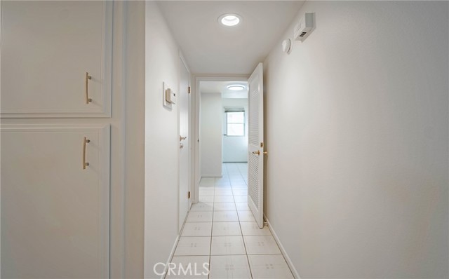 25531 Classic Drive, Mission Viejo CA: https://media.crmls.org/medias/522725c8-4146-4d25-bc4c-a1305c229d32.jpg