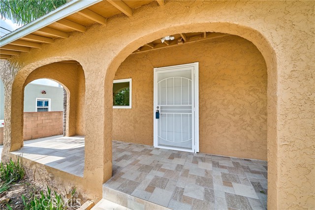 Detail Gallery Image 2 of 18 For 1195 Wisconsin Pl, Pomona,  CA 91768 - 3 Beds | 2 Baths