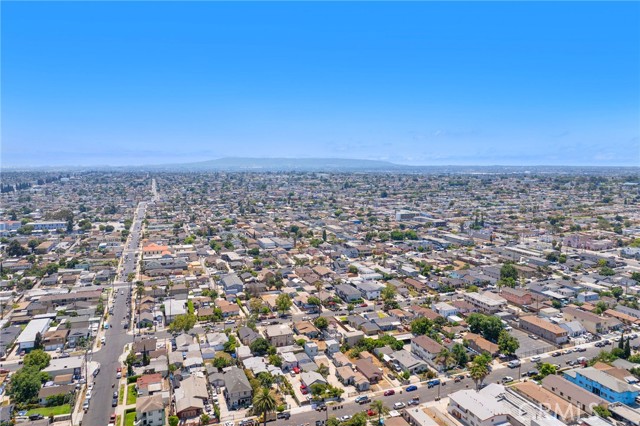 1220 91st Street, Los Angeles CA: https://media.crmls.org/medias/5227a0dc-627c-468a-beea-d7c499ca3409.jpg