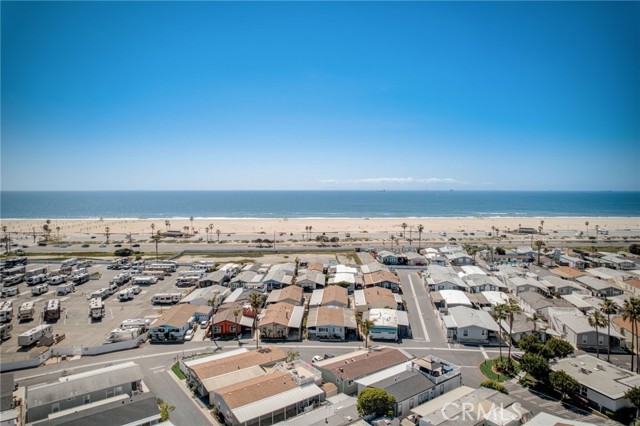 Detail Gallery Image 37 of 38 For 21851 Newland St #197,  Huntington Beach,  CA 92646 - 2 Beds | 2 Baths
