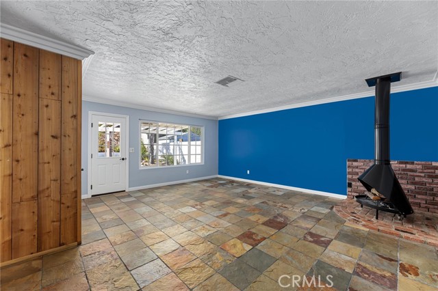 Detail Gallery Image 14 of 48 For 829 Greenbriar Ave, Simi Valley,  CA 93065 - 3 Beds | 2 Baths