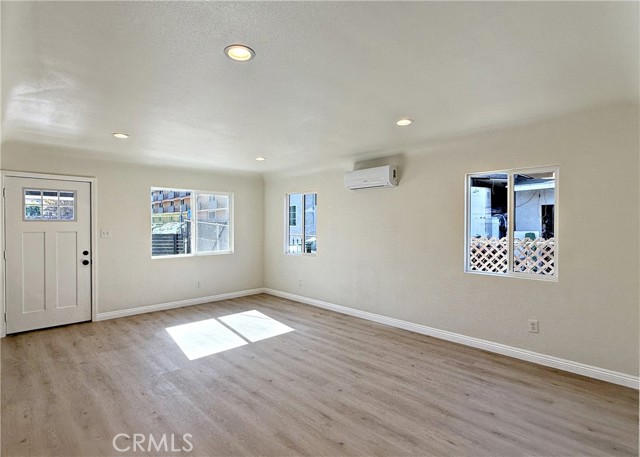 Detail Gallery Image 6 of 21 For 4015 Fairmount St, Los Angeles,  CA 90063 - 2 Beds | 1 Baths