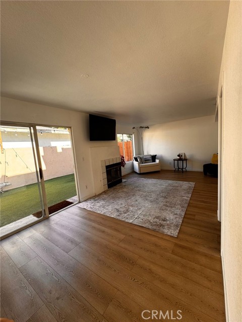 Detail Gallery Image 10 of 27 For 16001 S Vermont #60,  Gardena,  CA 90247 - 3 Beds | 3 Baths