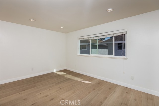 Detail Gallery Image 8 of 36 For 9538 Bickley Dr #2,  Huntington Beach,  CA 92646 - 2 Beds | 1/1 Baths