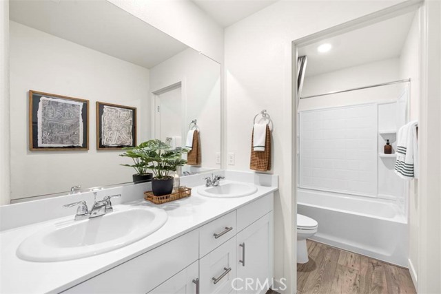Detail Gallery Image 8 of 11 For 976 Pico Pl, Chico,  CA 95928 - 4 Beds | 2/1 Baths