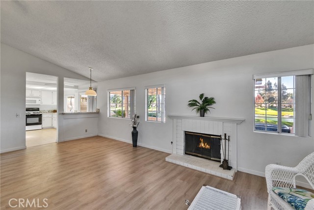 Detail Gallery Image 7 of 36 For 631 La Costa, Banning,  CA 92220 - 2 Beds | 2 Baths