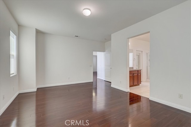 3115 N Sunrise Court, Orange CA: https://media.crmls.org/medias/522ad728-ed1e-4221-b15e-38df2708a138.jpg