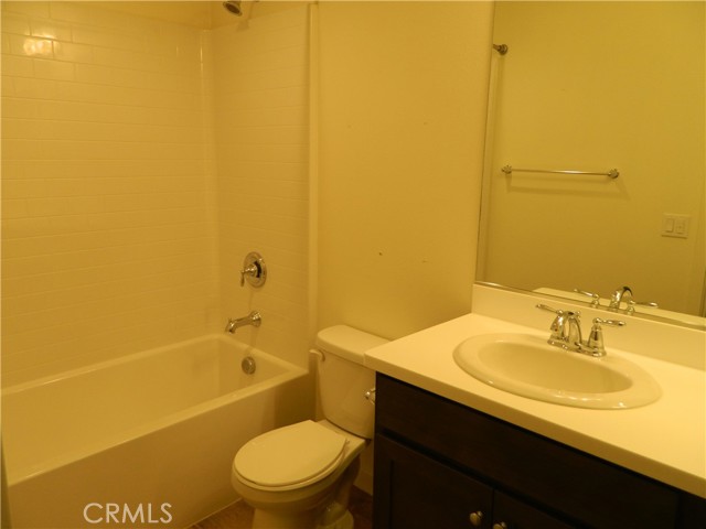 Detail Gallery Image 17 of 28 For 24231 Buckeye, Murrieta,  CA 92562 - 4 Beds | 3 Baths