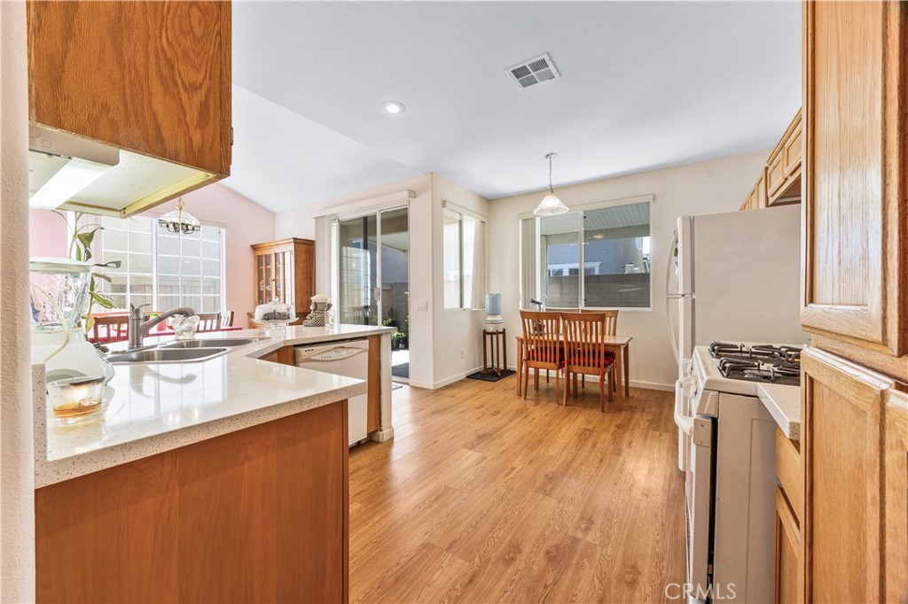 MLS #IV25229560 image #15