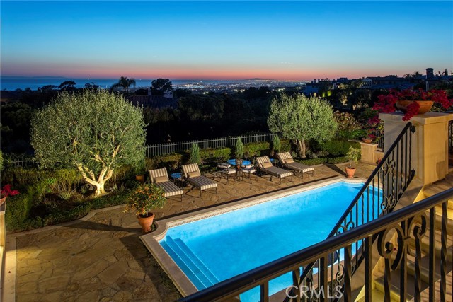 Detail Gallery Image 28 of 31 For 10 Fairway Point, Newport Coast,  CA 92657 - 6 Beds | 7/2 Baths