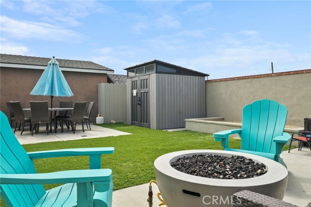 4941 Catamaran Street, Oxnard CA: https://media.crmls.org/medias/522cc9d9-a18f-4fe1-bee3-2fd53a506ac1.jpg
