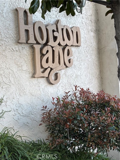 5533 Edward E Horton Lane, Encino CA: https://media.crmls.org/medias/5230ff49-7049-4ace-b2d5-9912d0c1288b.jpg