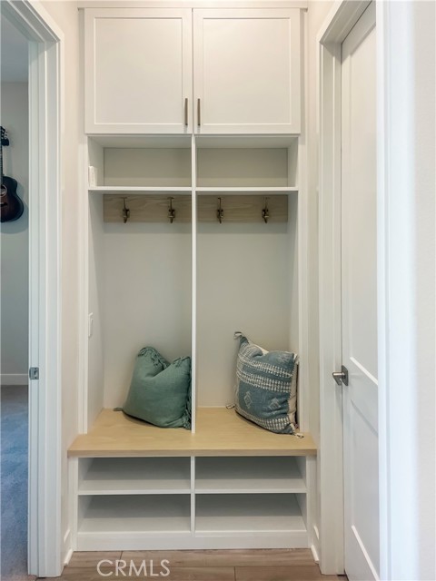 681 Athos, Lake Forest CA: https://media.crmls.org/medias/523208e6-9c85-4131-973e-dc323155b317.jpg