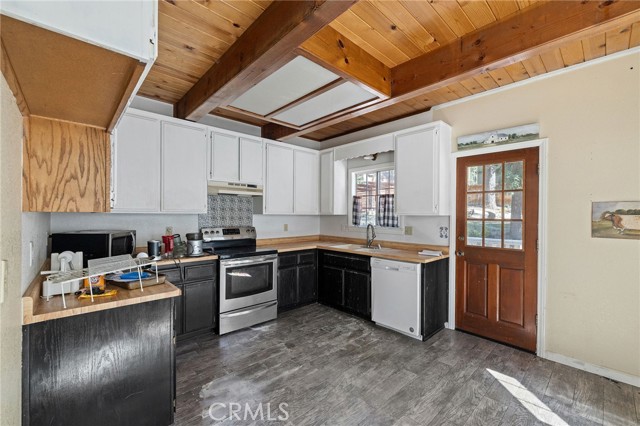 Detail Gallery Image 6 of 28 For 6311 Sugar Pines, Angelus Oaks,  CA 92305 - 2 Beds | 2 Baths