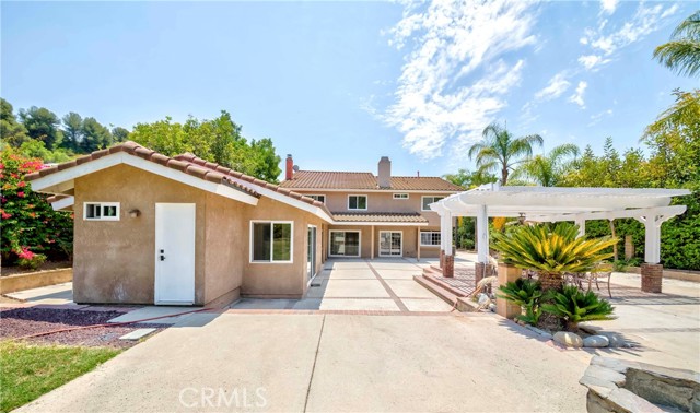 3025 E Hillside Drive, West Covina CA: https://media.crmls.org/medias/5232b99b-025f-44aa-91e6-cb57c4a26c56.jpg