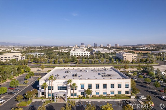 22 Odyssey, Irvine CA: https://media.crmls.org/medias/5234acac-583d-4b0e-b909-3e5a6decf4a3.jpg