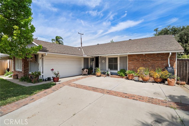 Detail Gallery Image 4 of 43 For 2147 Aster Pl, Costa Mesa,  CA 92627 - 4 Beds | 2/1 Baths