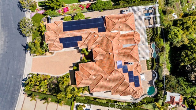 33791 Connemara Drive, San Juan Capistrano CA: https://media.crmls.org/medias/523511d1-7cf5-4dc1-b689-096b20e56483.jpg