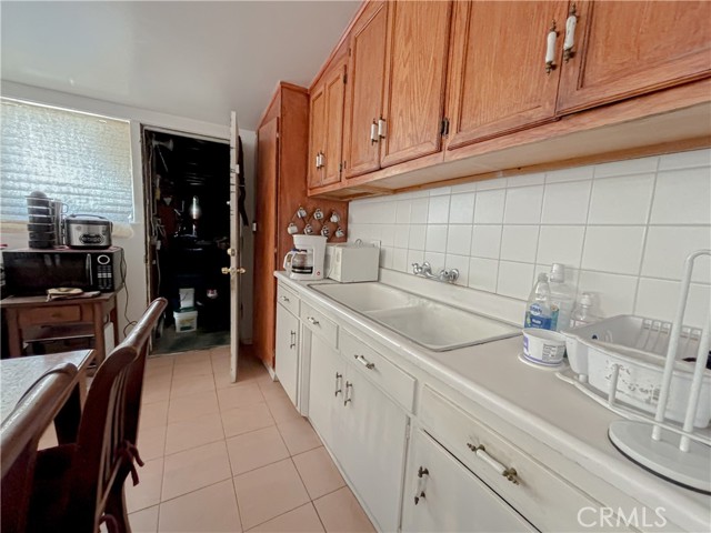 Detail Gallery Image 10 of 19 For 1003 W Avenue J6, Lancaster,  CA 93534 - 4 Beds | 2 Baths