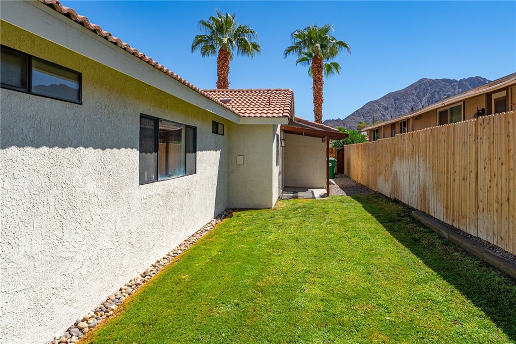 MLS #OC25215875 image #22