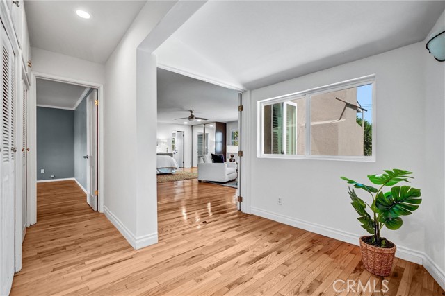 Detail Gallery Image 44 of 66 For 4121 Country Club Dr, Lakewood,  CA 90712 - 4 Beds | 5 Baths