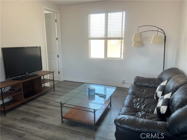 Detail Gallery Image 4 of 8 For 408 Avenida Santa Barbara #B,  San Clemente,  CA 92672 - 3 Beds | 5 Baths