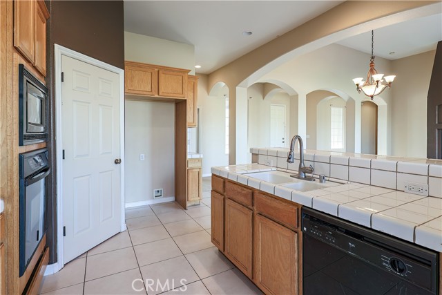 Detail Gallery Image 13 of 55 For 6120 Del Monte, Chowchilla,  CA 93610 - 3 Beds | 2/1 Baths