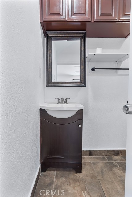 Detail Gallery Image 27 of 36 For 1627 Broad Ave, Wilmington,  CA 90744 - – Beds | – Baths