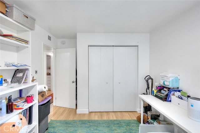 1720 Mission Street, South Pasadena CA: https://media.crmls.org/medias/523bf253-dc68-42ef-8d70-77cf06a5ef62.jpg