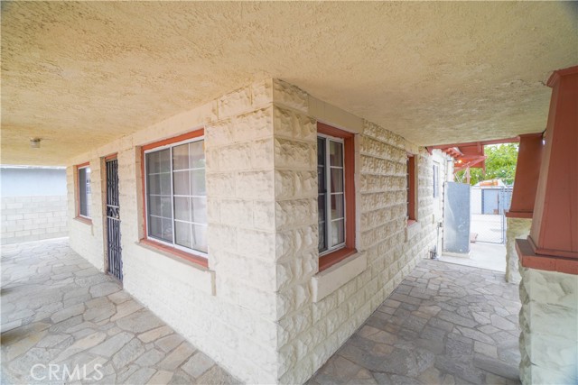 Detail Gallery Image 14 of 50 For 427 N Hicks Ave, East Los Angeles,  CA 90063 - 3 Beds | 2 Baths