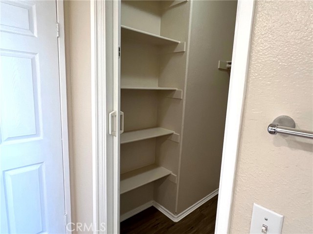 7997 E Viewrim, Anaheim Hills CA: https://media.crmls.org/medias/523caa85-54d3-493d-99bb-7fb41ee648cc.jpg